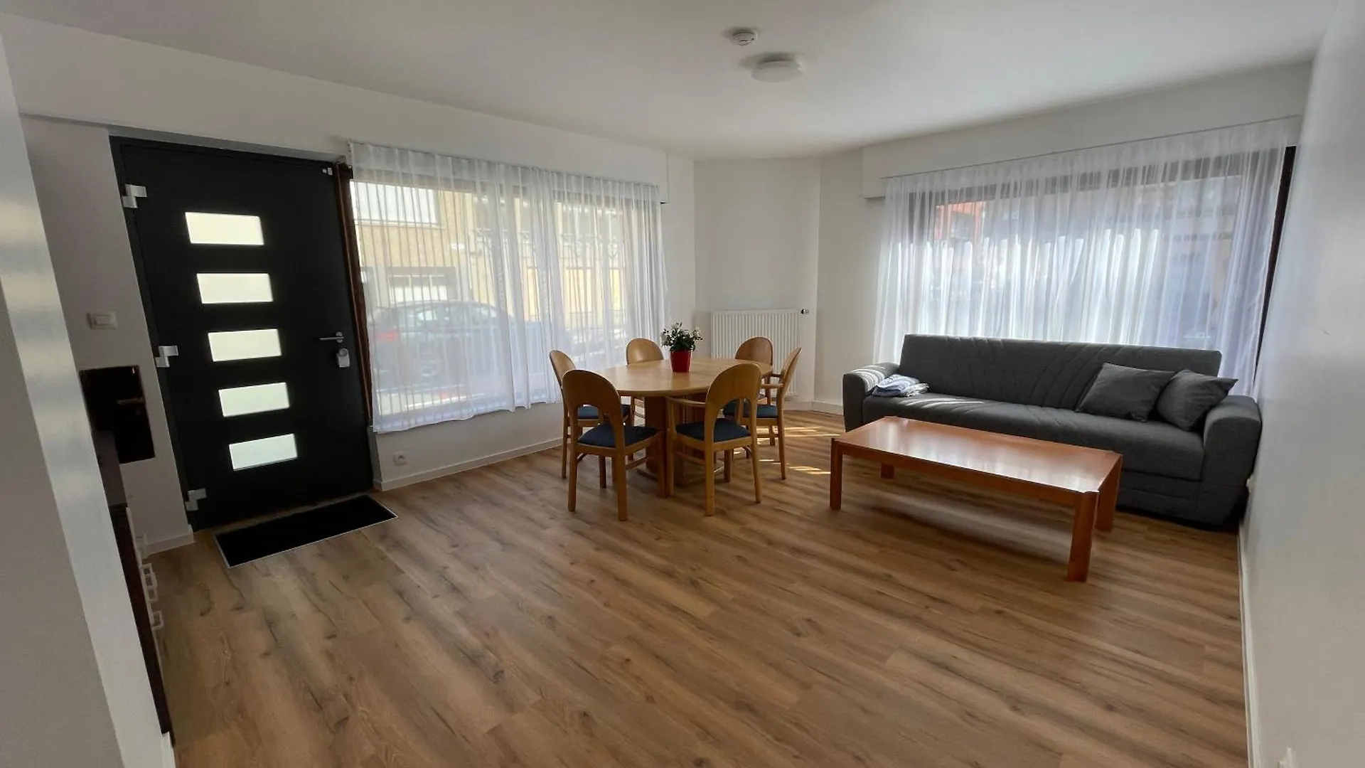 Gasthaus A&S - Oostende - Beach Holiday home Ostend